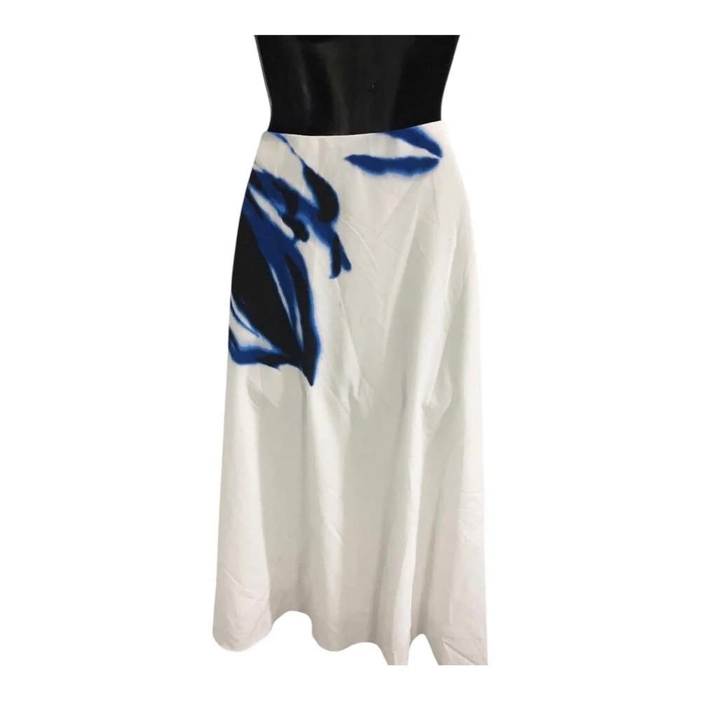 Anne Klein white dark blue fade floral bias cut swing a-line‎ skirt size large